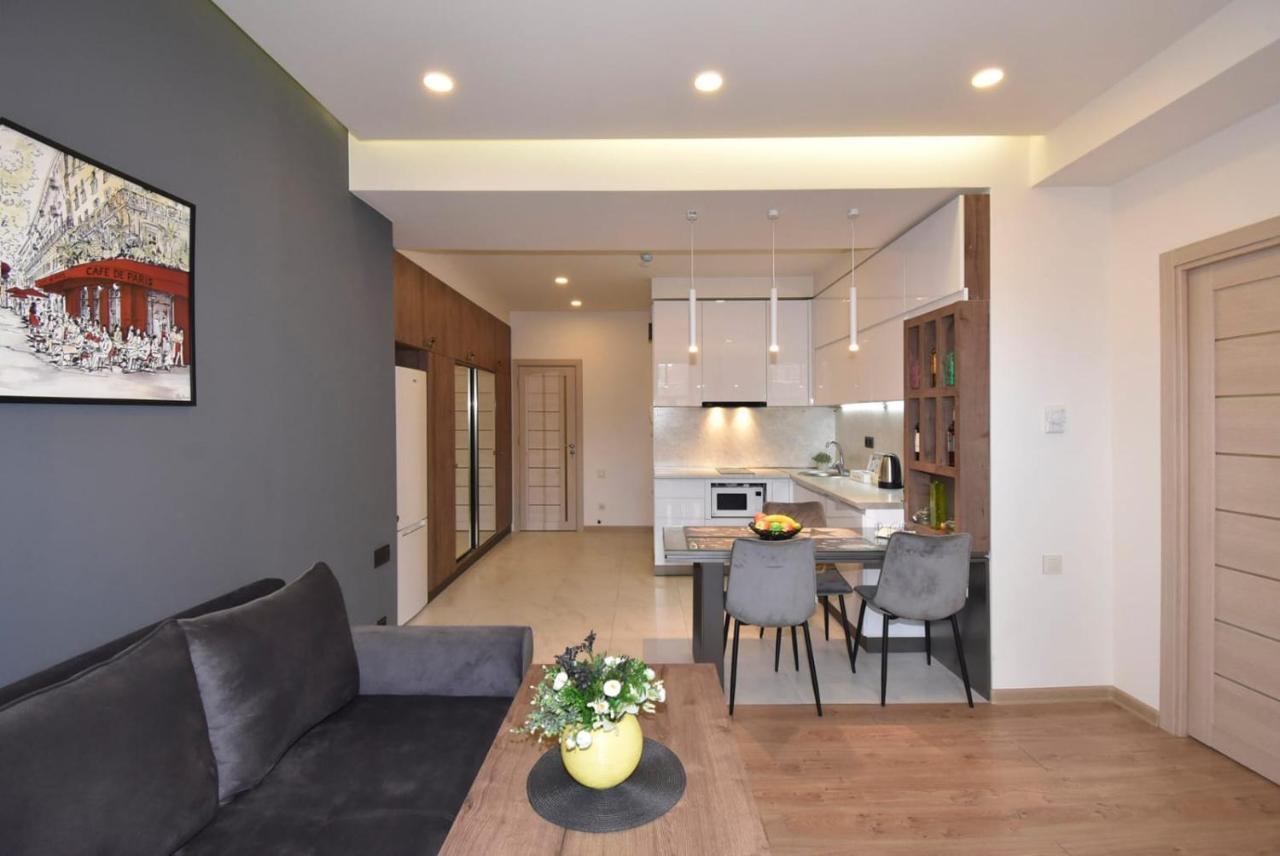 Home4You City Center Apartments Yerevan Exterior photo