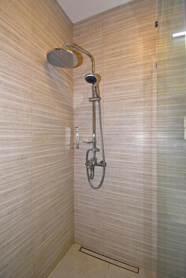 Home4You City Center Apartments Yerevan Exterior photo